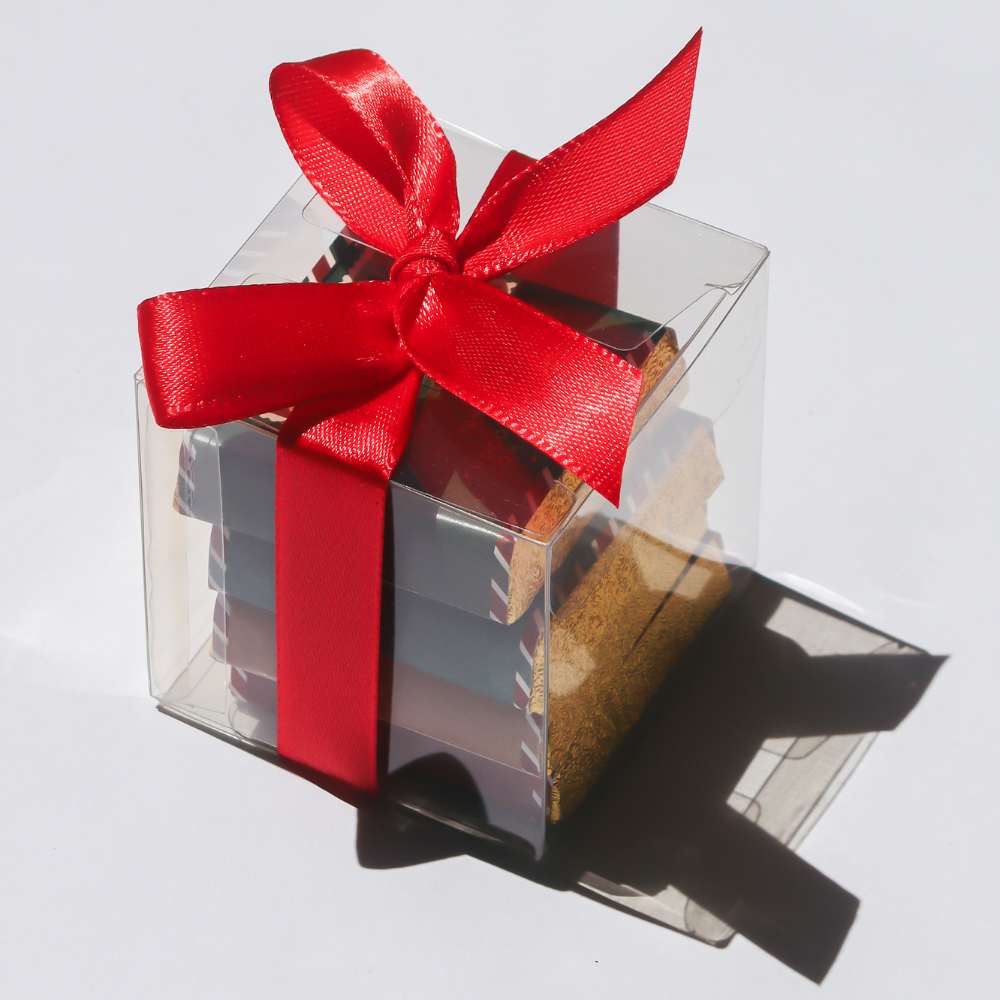 Cajita con 4 chocolates